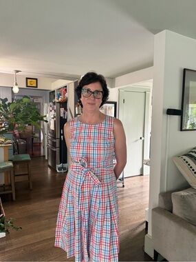 Meet your Posher, Laura